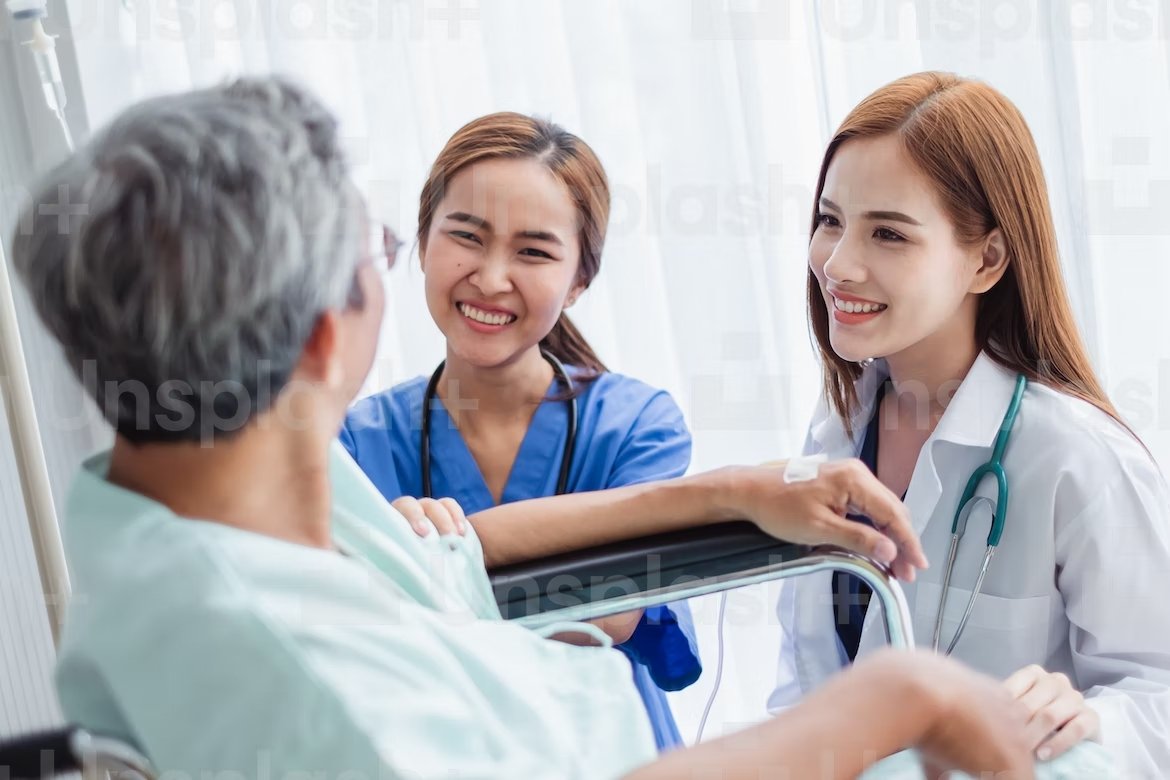 Why should I choose a nursing career? | 8013000664 - EduHelp Central